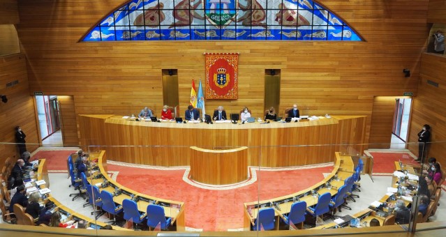 Declaración institucional perante as afirmacións contidas nunha resolución xudicial do Xulgado de Primeira instancia de Marbella, na que se denomina "Galicia profunda" unha vila galega 